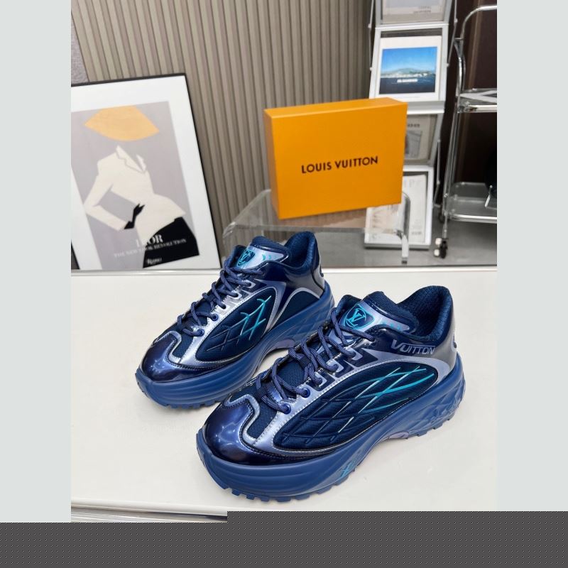 l**is V*t*n sneakers